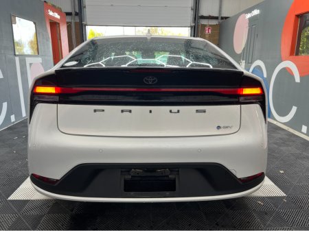 2024 Toyota Prius - photo 3