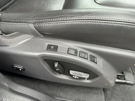 2016 Volvo XC60 - thumbnail 18