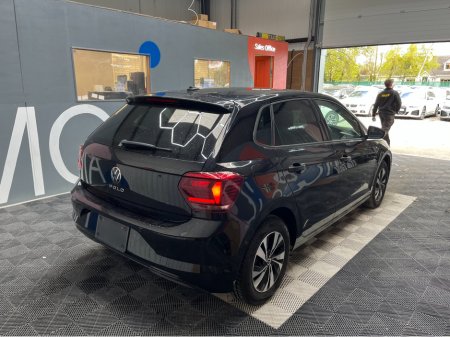 2021 Volkswagen Polo - view 2