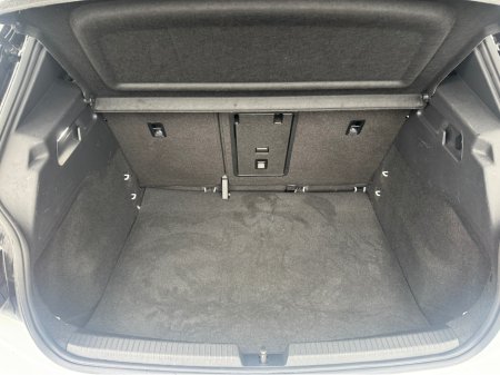 2021 Volkswagen ID.3 Pro 150kW | 1st Edition Plus | Big Battery €15,950 thumbnail