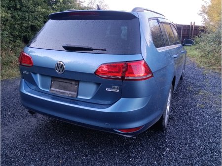2015 Volkswagen Golf GOLF//ESTATE//1.2//AUTOMATIC €11,950 thumbnail