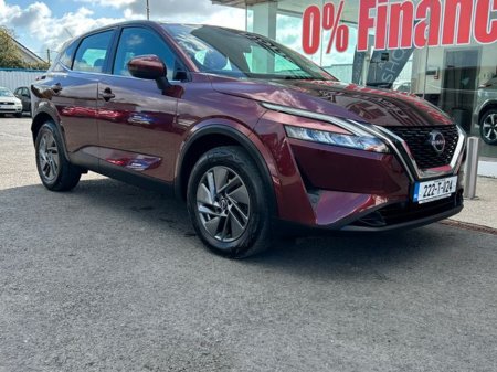 2022 Nissan Qashqai 1.3 PET MILD HYBRID SV €31,750