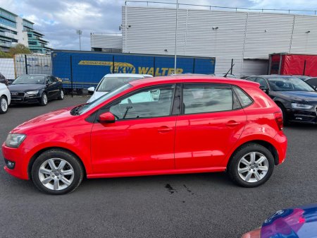 2014 Volkswagen Polo  €9,999