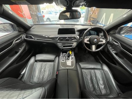 2017 BMW 7 Series - thumbnail 17