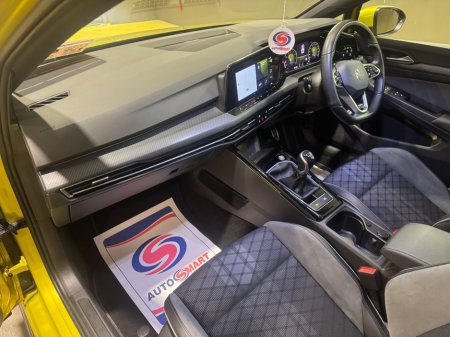 2024 Volkswagen Golf - thumbnail 13