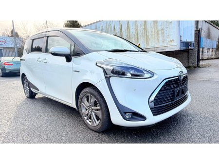 2019 Toyota Sienta  €15,950 thumbnail