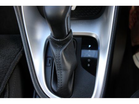 2024 Toyota Yaris - thumbnail 18