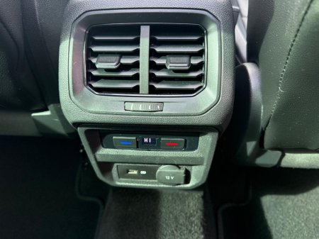 2020 Volkswagen Tiguan - thumbnail 30