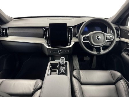 2026 Volvo XC90 - thumbnail 8