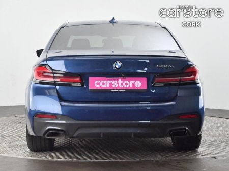 2021 BMW 5 Series - thumbnail 4