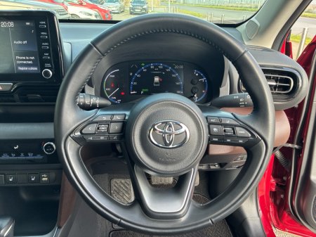 2022 Toyota Yaris Cross - thumbnail 14