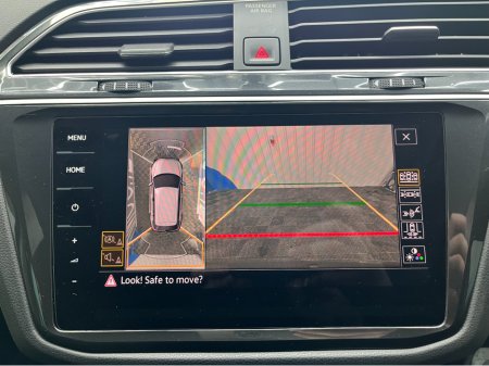 2018 Volkswagen Tiguan - thumbnail 22