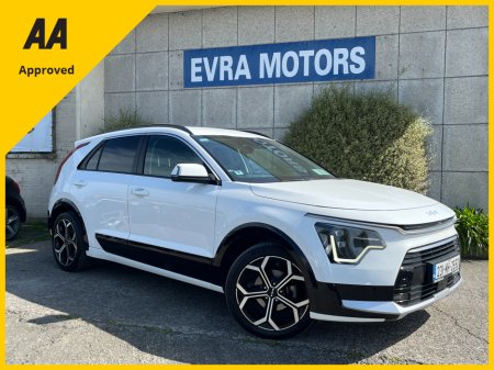 2023 Kia Niro K3 AUTOMATIC HYBRID 1.6 PETROL //HIGH SPEC//HALF LEATHER HEATED SEATS//HEATED STEERING WHEEL//ADAPTIVE CRUISE CONTROL//REVERSE CAMERA//SAT NAV//KEYLESS ENTRY//