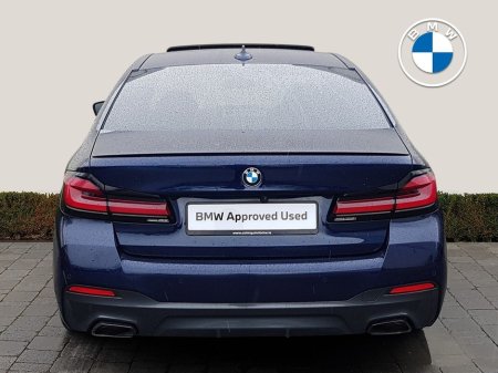 2021 BMW 5 Series - thumbnail 13