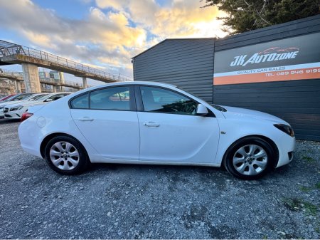 2016 Opel Insignia - thumbnail 6