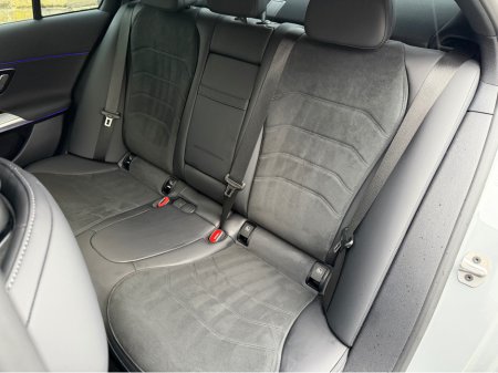 2024 Mercedes-Benz E Class STUNNING LOOKING URBAN EDITION HYBRID PHEV//STUNNING IN ALPINE GREY//VERY LOW MILEAGE//SIMI AND AA DEALER €66,950 thumbnail