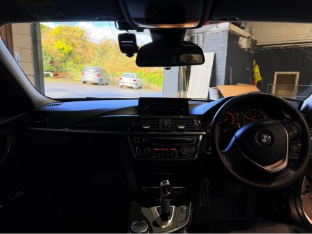 2015 BMW 3 Series 4d 320D LUXURY (AUTO) €16,249 thumbnail