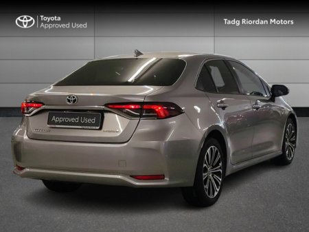 2021 Toyota Corolla HYBRID LUNA SPORT 4DR AUTO €26,950