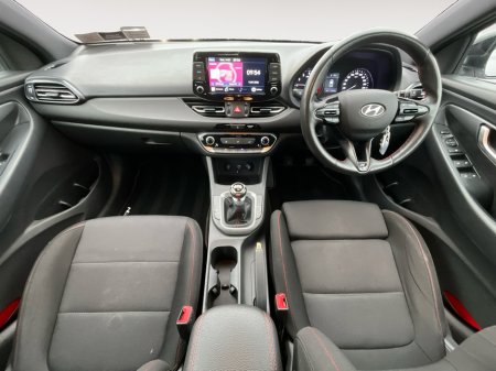 2021 Hyundai i30 I 30 DELUXE NLINE 5DR PETROL €20,500 thumbnail