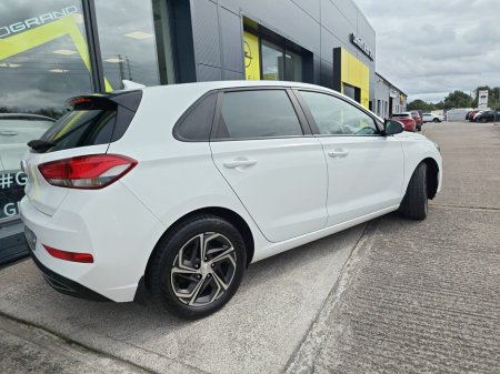2022 Hyundai i30  €12,950