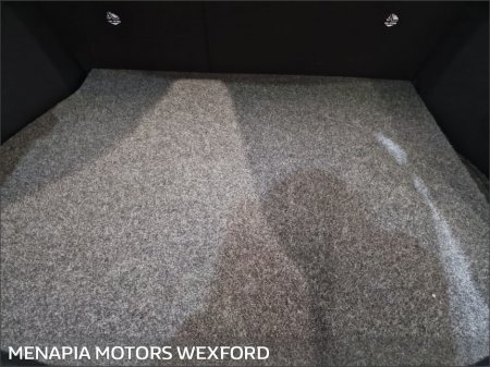 2024 Toyota C-HR - thumbnail 13