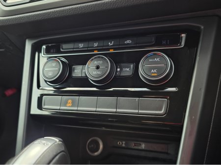 2017 Volkswagen Touran - thumbnail 21