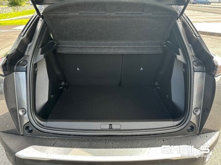 2022 Peugeot 2008 1.2 Petrol Allure 100BHP €23,450 thumbnail