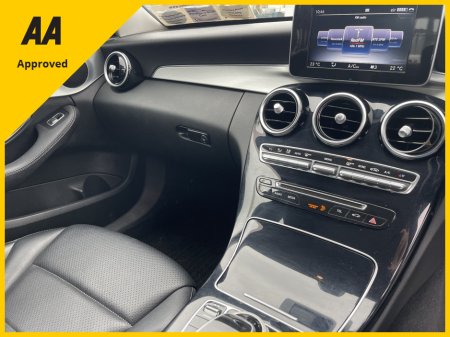 2016 Mercedes-Benz C Class - thumbnail 2