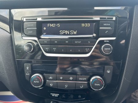 2017 Nissan Qashqai 1.5 DSL XE thumbnail