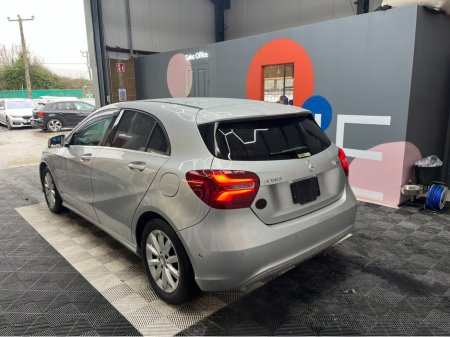 2016 Mercedes-Benz A Class - thumbnail 4