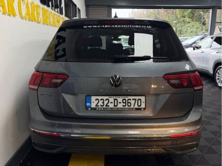 2023 Volkswagen Tiguan 7 Seats Life 2.0tdi D7F 150 5DR AUT €42,777 thumbnail