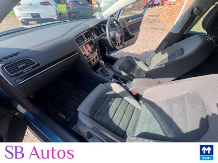 2017 Volkswagen Golf - thumbnail 14