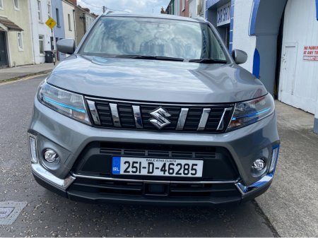 2025 Suzuki Vitara SZT AUTO FULL  HYBRID 1.5   REVERSING CAMERA €30,950