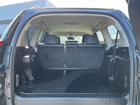 2019 Toyota Landcruiser - thumbnail 10