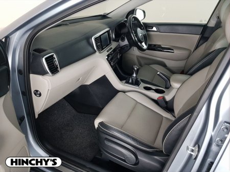 2020 Kia Sportage - thumbnail 4