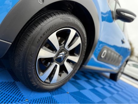 2018 Citroen C3 1.2 PETROL - AUTO - 12M WARRANTY - CAR: €12,950 thumbnail