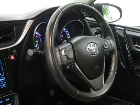 2016 Toyota Auris - thumbnail 22