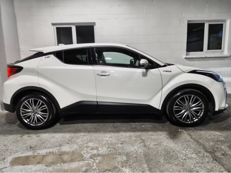 2022 Toyota C-HR 1.8 HYBRID SOL 4DR AUTO €21,995 thumbnail