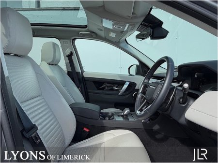 2025 Land Rover Discovery Sport - thumbnail 3