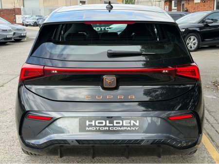 2025 Cupra Born - thumbnail 8