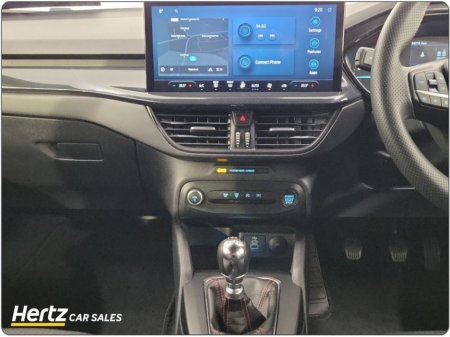 2023 Ford Focus - thumbnail 14