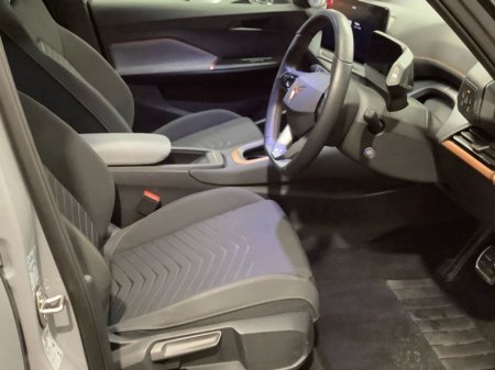 2023 Cupra Born 58KWh // VERY LOW MILEAGE // APPLE CARPLAY/ANDROID AUTO // DIGITAL CLUSTER €23,900