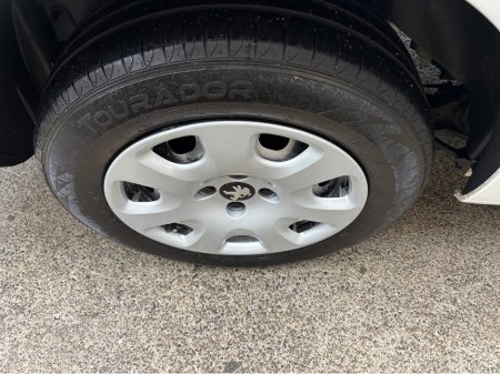 2016 Peugeot Partner - thumbnail 10