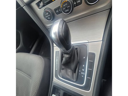 2015 Volkswagen Golf - thumbnail 24