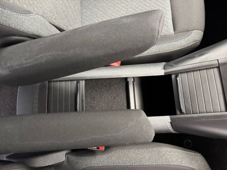 2023 Peugeot Rifter - thumbnail 15