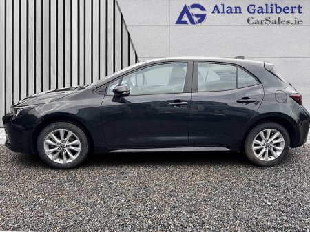 2023 Toyota Corolla HYBRID LUNA Automatic thumbnail