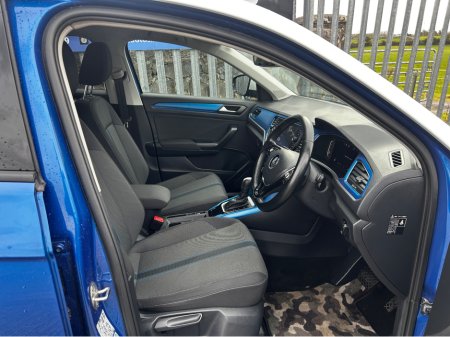 2020 Volkswagen T-Roc - thumbnail 11