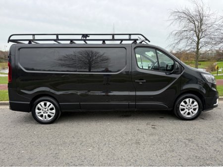 2022 Renault Trafic LL30 LWB 170 SPORT ONE OWNER €16,950 thumbnail
