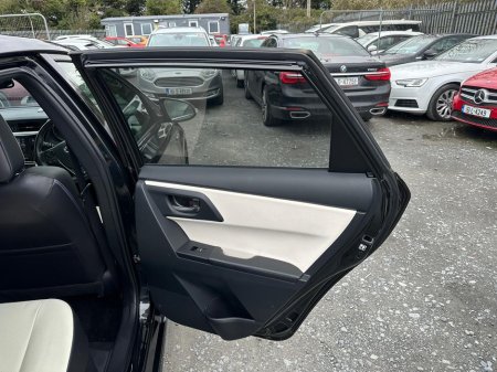 2017 Toyota Auris - thumbnail 11