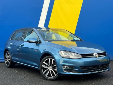 2015 Volkswagen Golf HIGHLINE 1.4 TSI AUTO // LOW MILEAGE // FULL SERVICE HISTORY // LEATHER HEATED SEATS €14,900